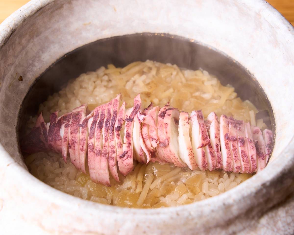神楽坂石かわ 子持ちやりいかご飯